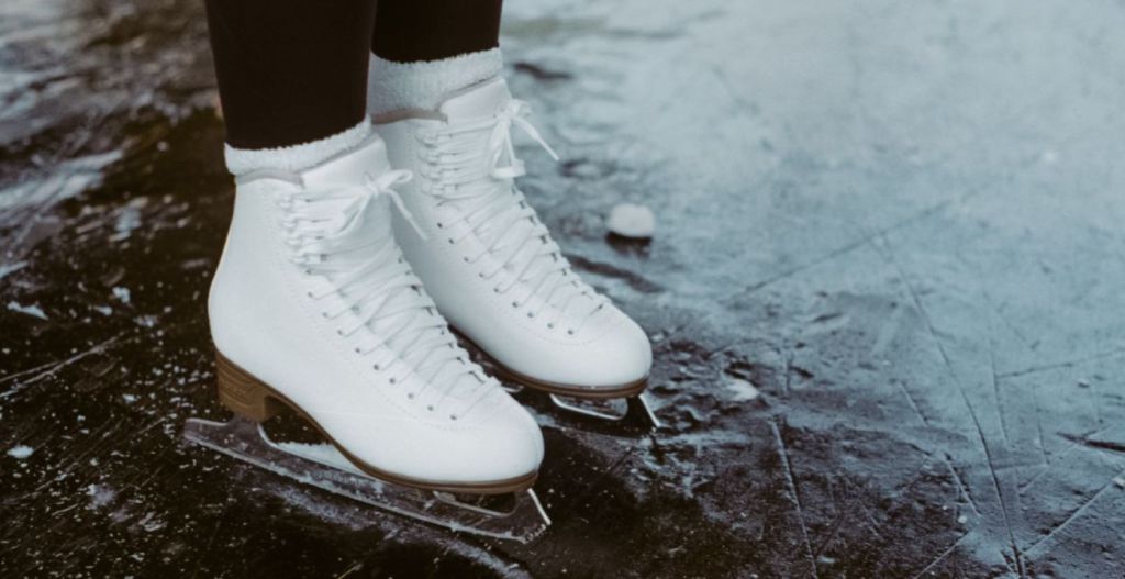 Ice Skating in Downtown LaPorte 1