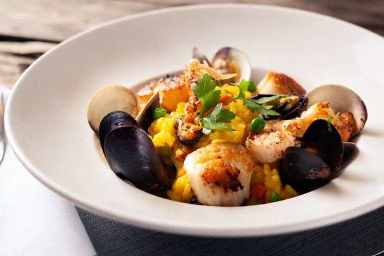 Perfect Pairings - Dinner and a Show 1