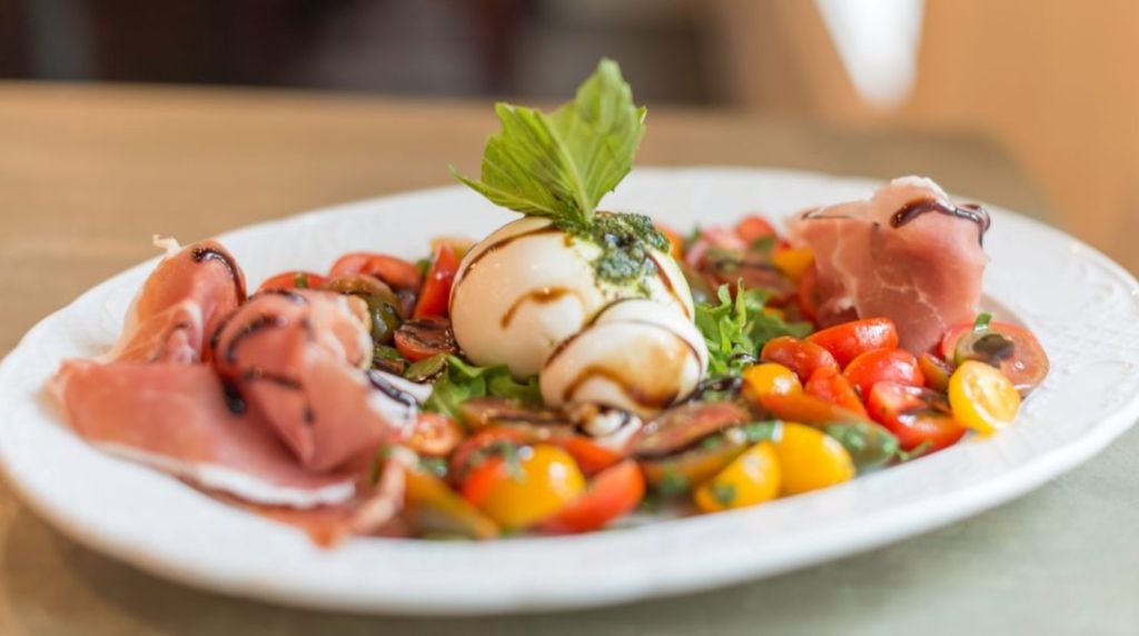 Farina's Supper Club - Inspired by a Dinner Party