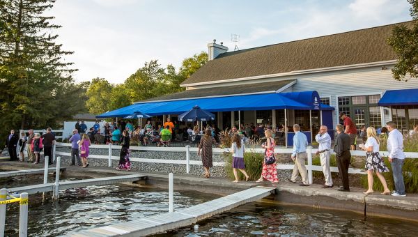 Outdoor Dining in Indiana's Cool North 11