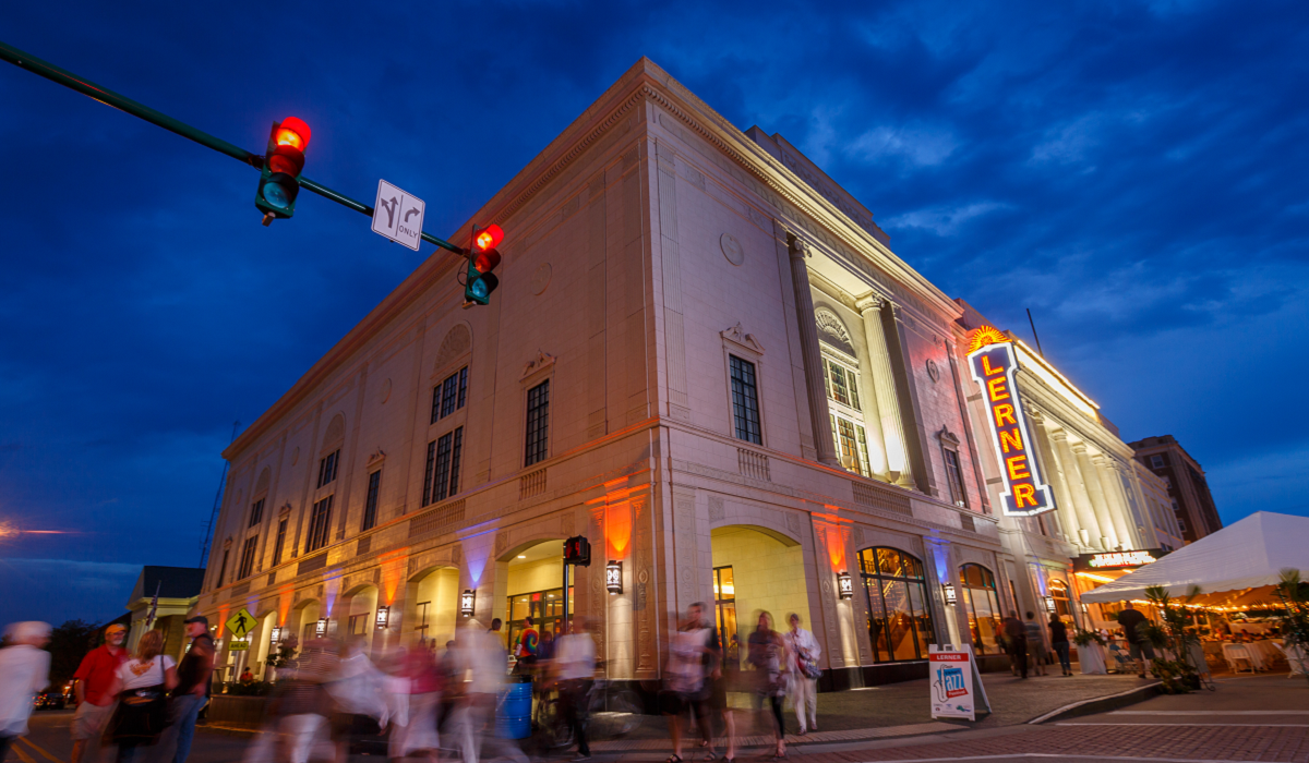 Top 15 Things To Eat The Gateway Mile Get Into Elkharts Lively