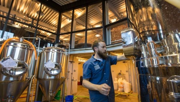 Sip and Savor: A Brewery Tour of Northern Indiana