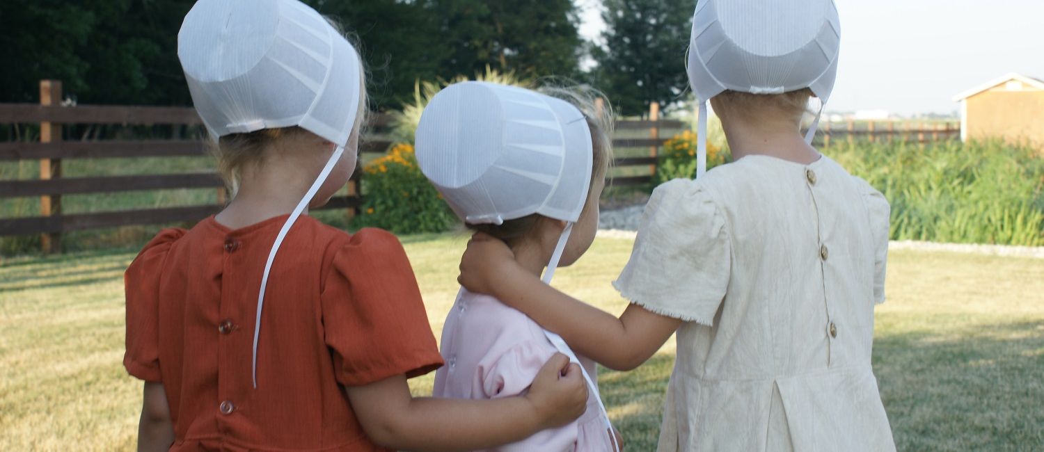 Amish girls