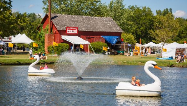 Amish Acres Arts & Crafts Festival