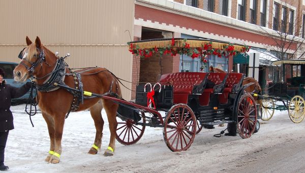 Christmas Candle-Light Tour of Historic Homes