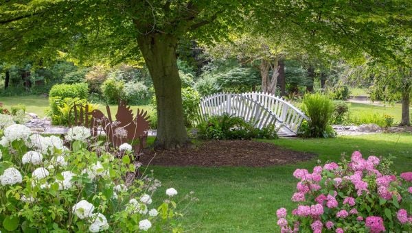 7 Amazing Gardens in Indiana's Cool North 5