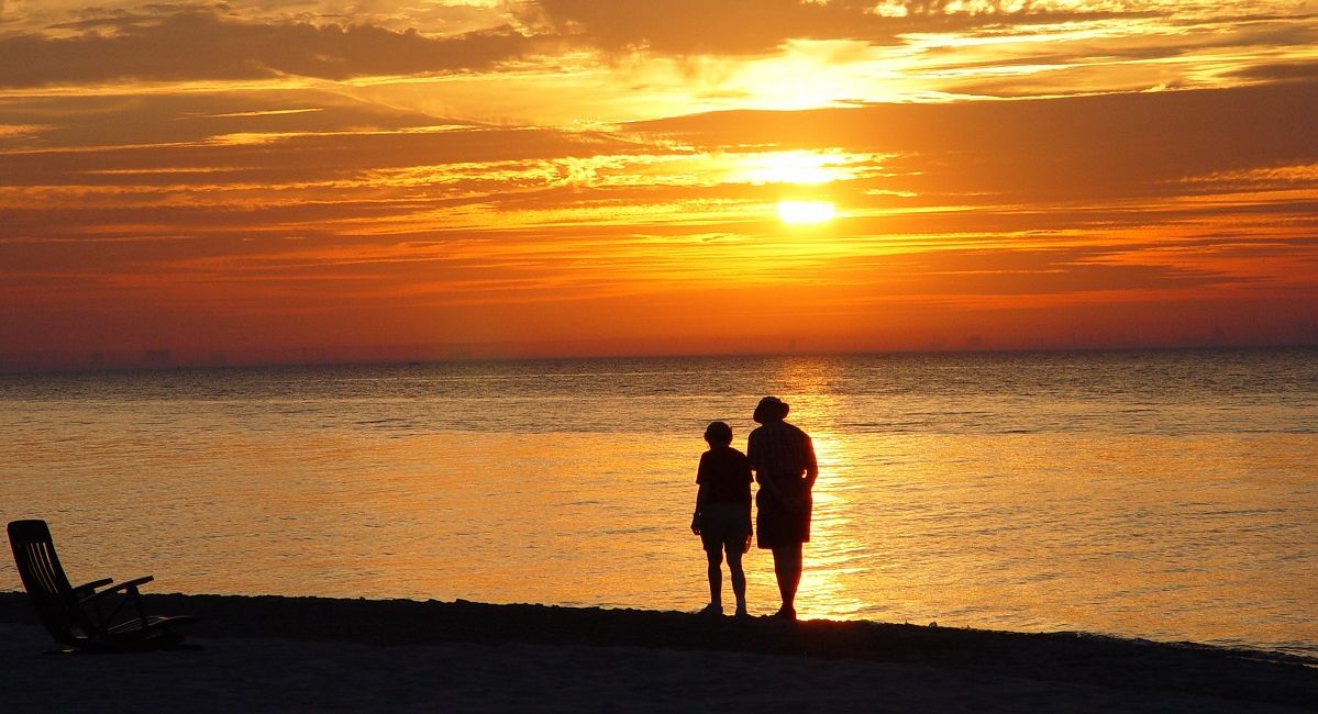 Stroll Along the Beaches of the Indiana Dunes 1