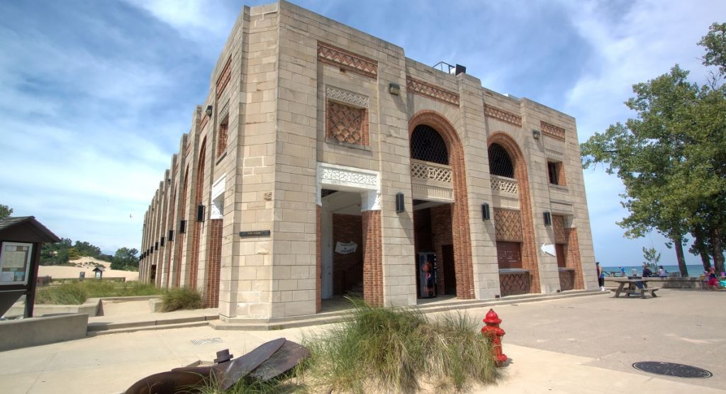 Dunes Pavilion at the Indiana Dunes State Park 2