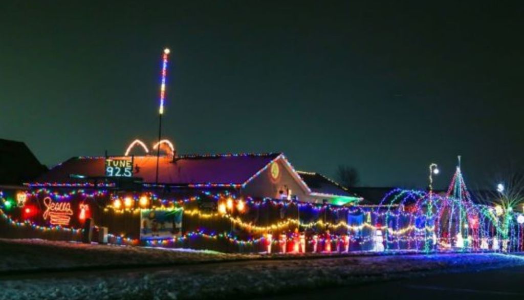 Bozak Family Christmas Light Show