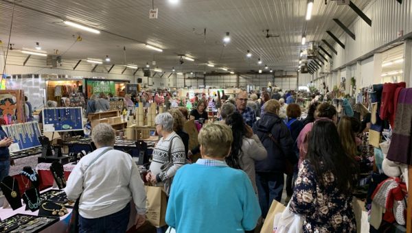 Shipshewana Ship-Chic Craft & Vintage Shows 1